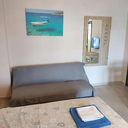 Josipa 2 Apartment *