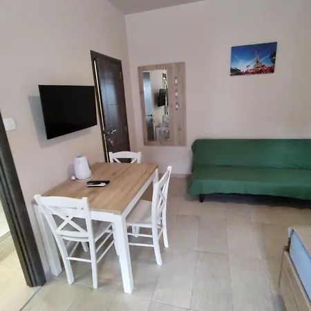Josipa 2 Apartment *